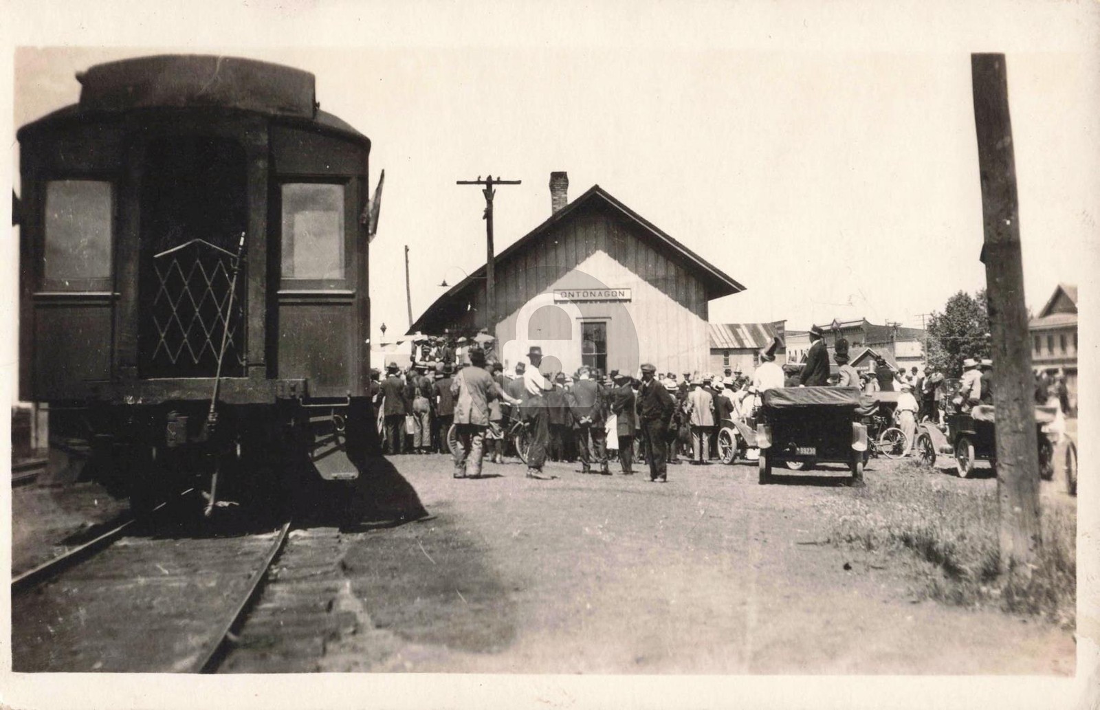 Railroad Station, Ontonagon MI Michigan 1917 RPPC Photo Postcard COPY