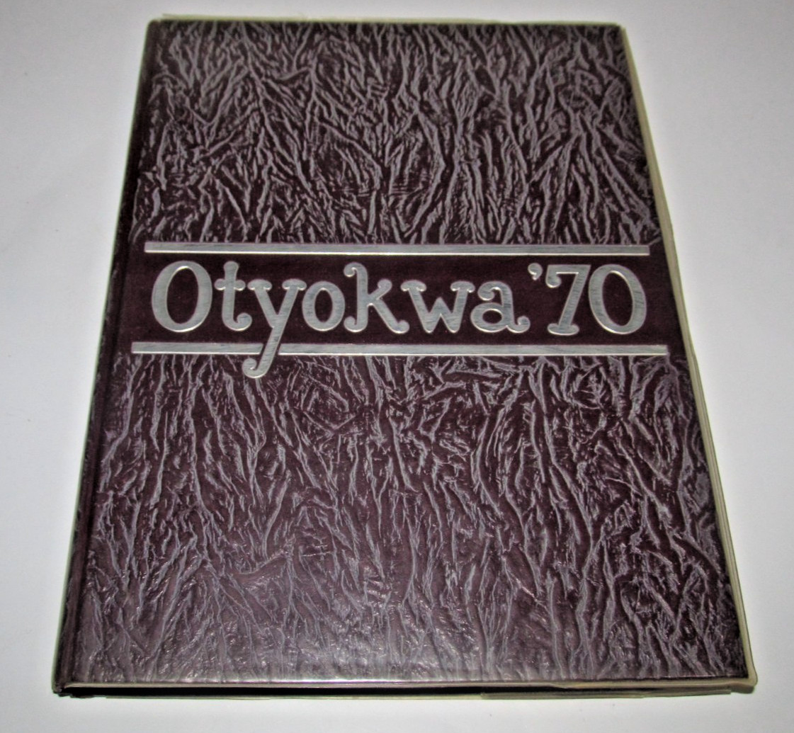 1970 OTYOKWA Ysleta High School El Paso Texas Yearbook    (B1)