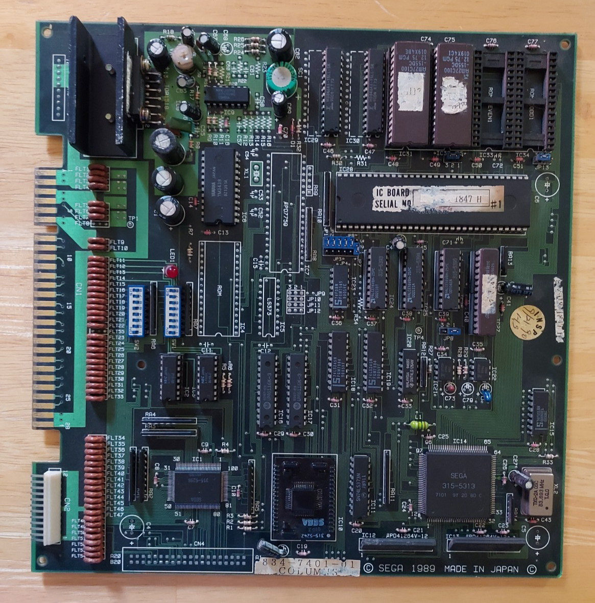 Sega 1989 arcade board marked Columns 834-7401-01  Status unknown and untested