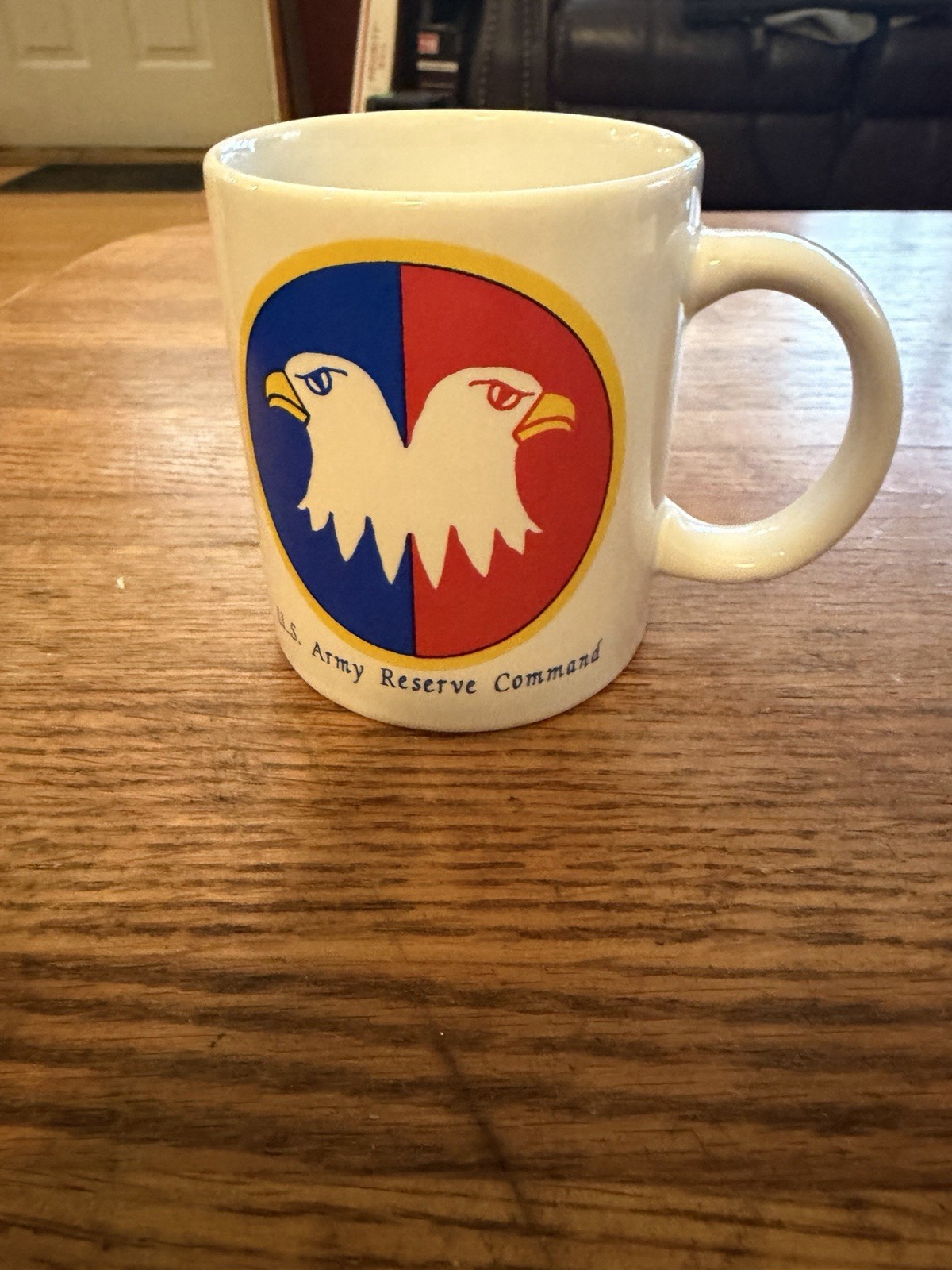 Vintage US ARMY RESERVE COMMAND White Coffee Mug Cool Logo Double Eagle
