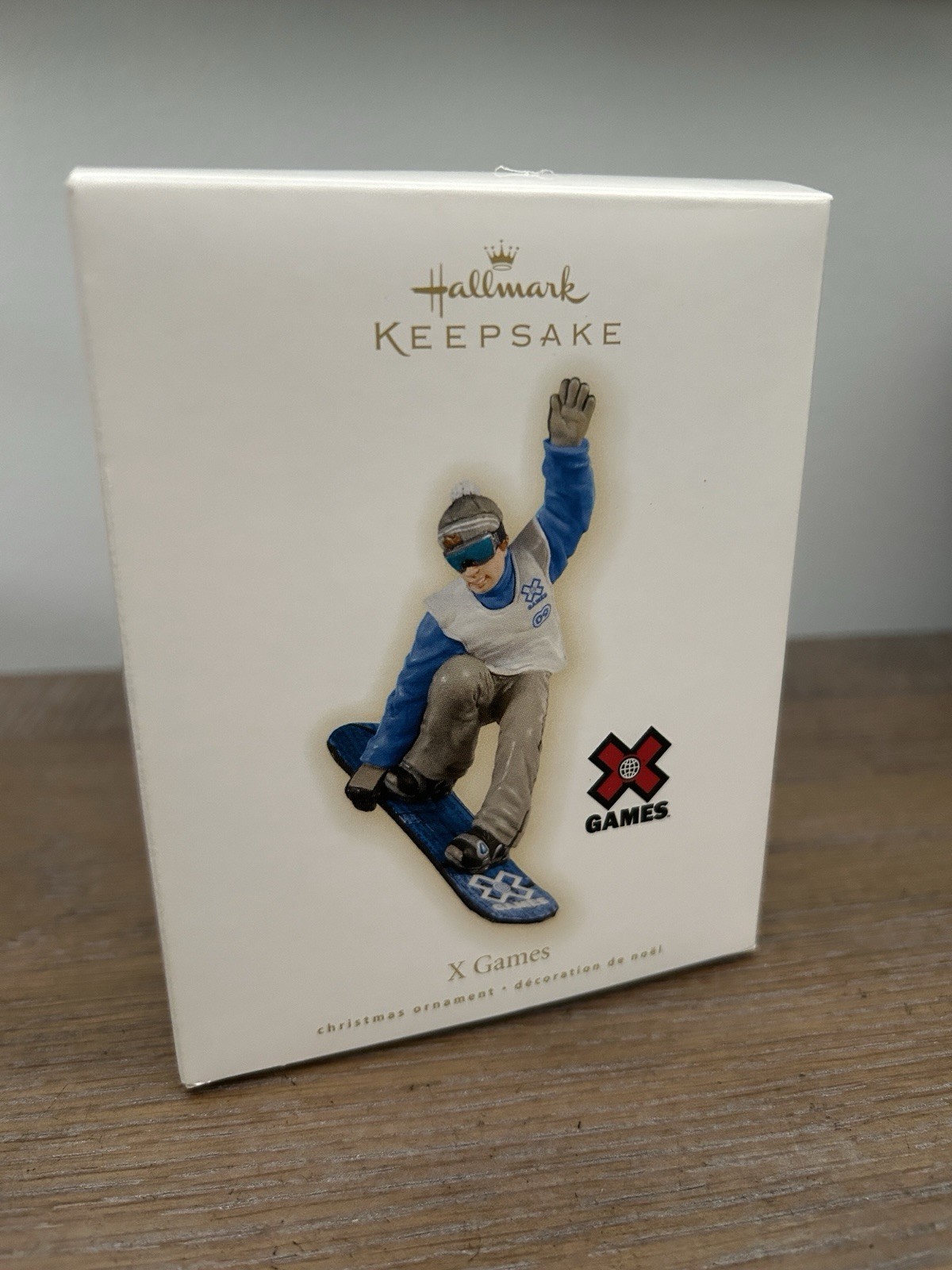 2009 X GAMES Hallmark Keepsake Ornament Snowboarding New In Box