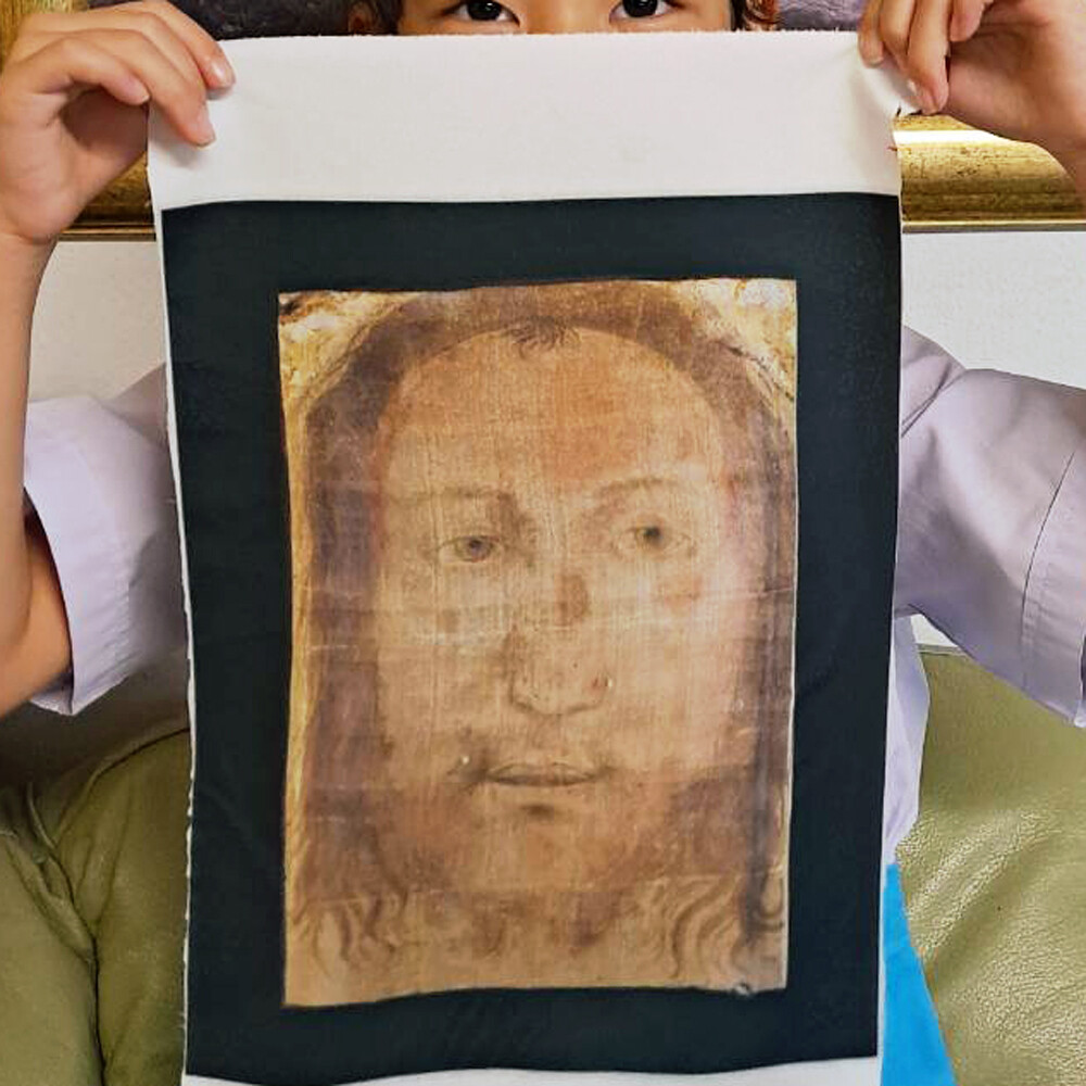 Manoppello Image Veil of Veronica Jesus Fabric Print Easter Lent Christmas Gift