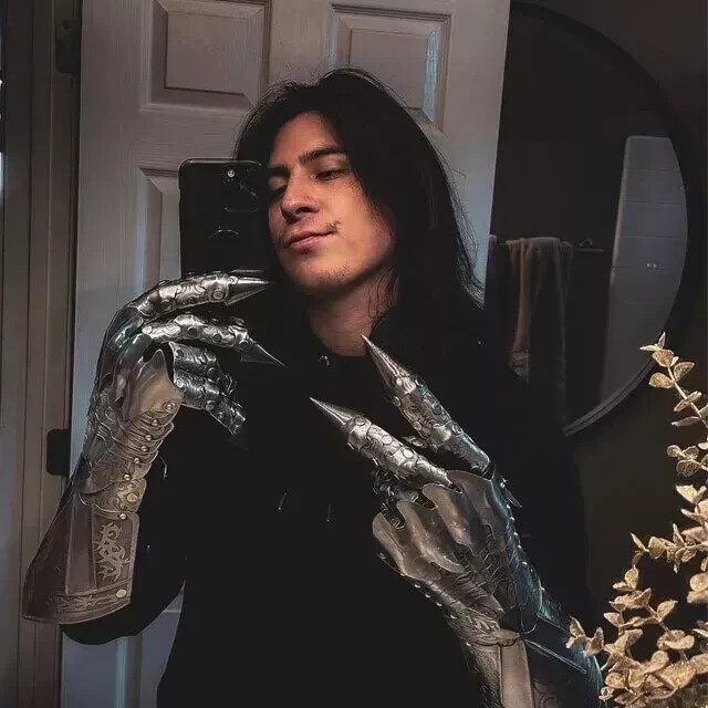 LORD OF THE RING Nazgul Gloves Pair ~ Steel Gloves Witch King Gauntlets Costume