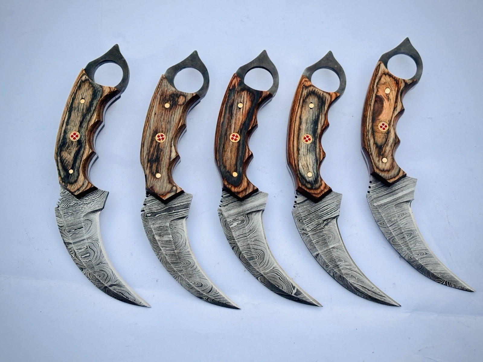 Lot of 20 Karambit Damascus Knives W 5 Different Colours 4 Pieces Of each colour