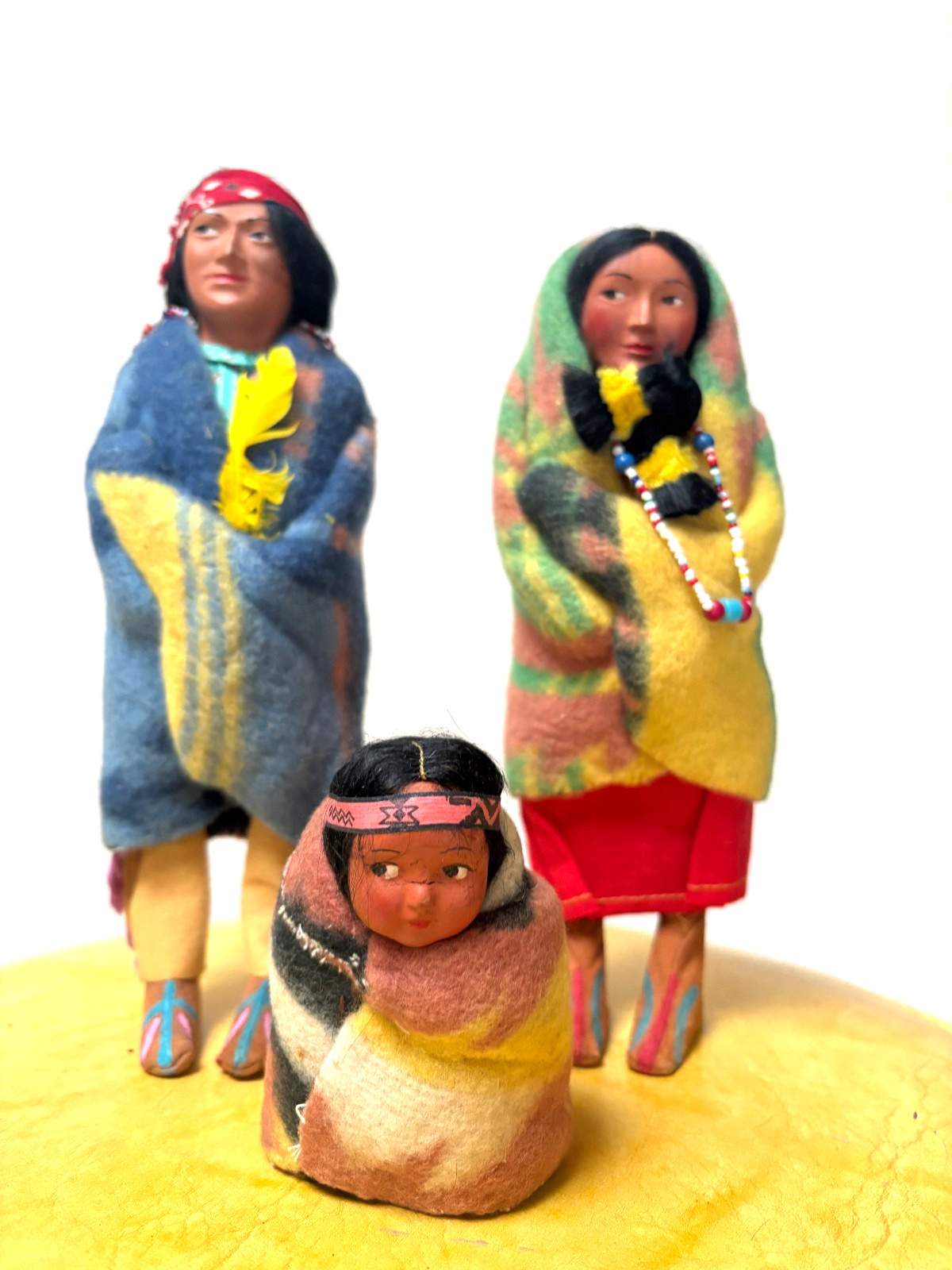 1940's Vintage Family 3 Indian Dolls Skookum Bully Good Label Beads Blanket