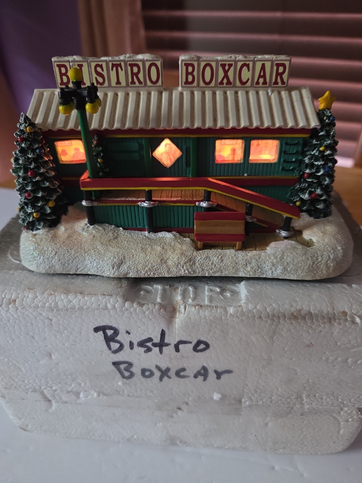 Hawthorne Village  Bistro Boxcar Diner 