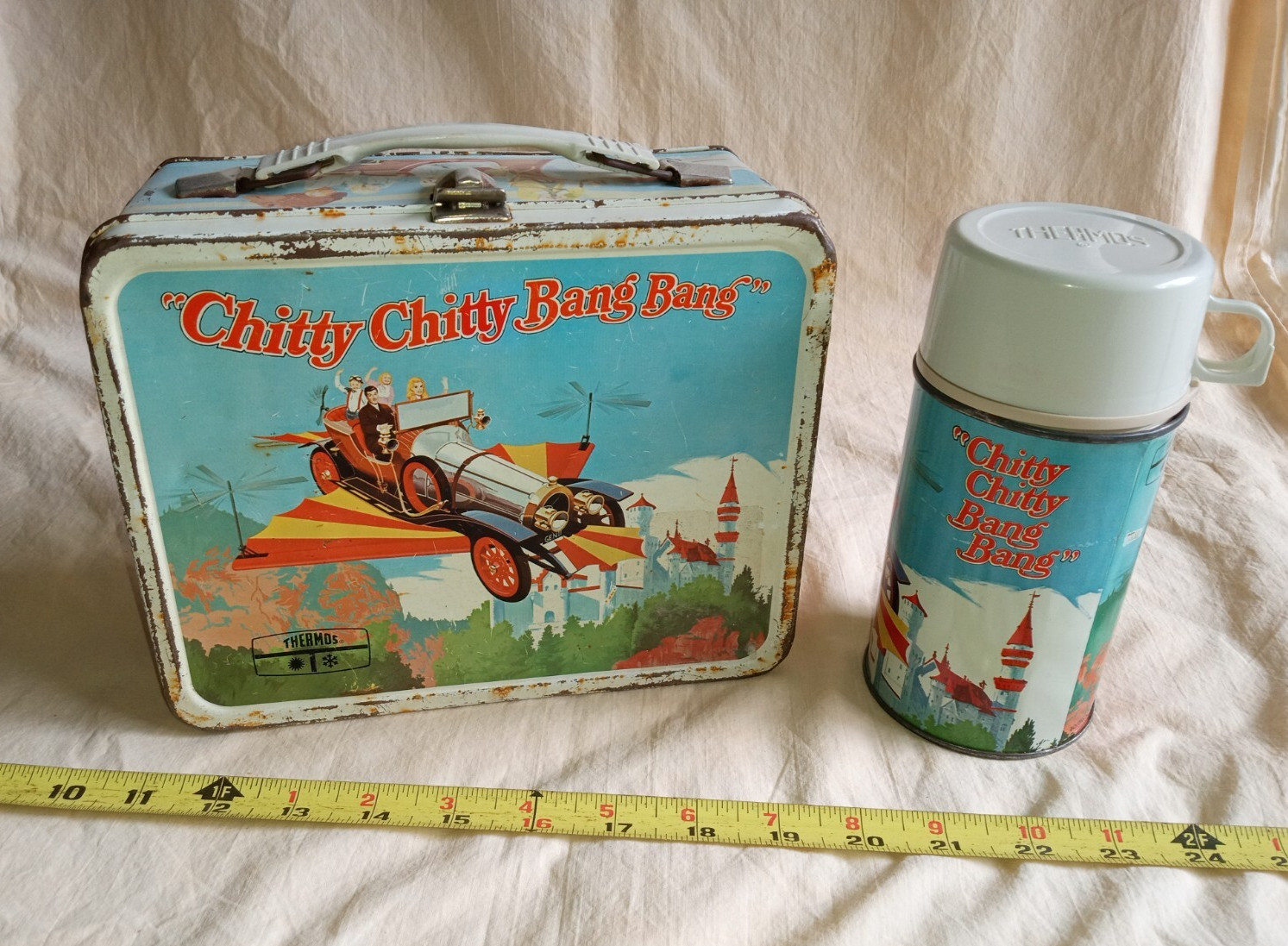 Vintage 1968 Chitty Chitty Bang Bang Lunchbox & Thermos – thermos near mint.