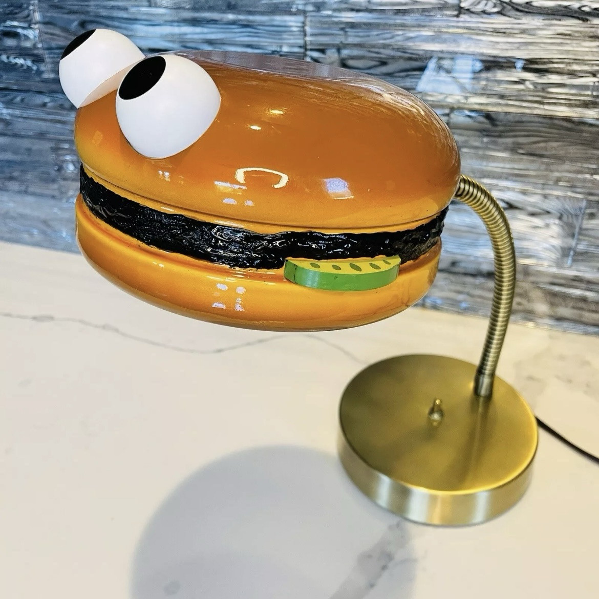 🍔 Vintage McDonalds Lamp Burger Statue Playland Burger Lamp