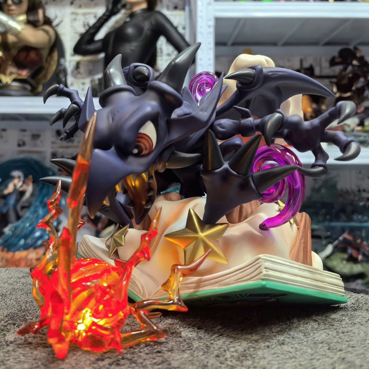 Red-Eyes Black Dragon Resin Divine Officer Studio Figure Yu-Gi-Oh 18cm