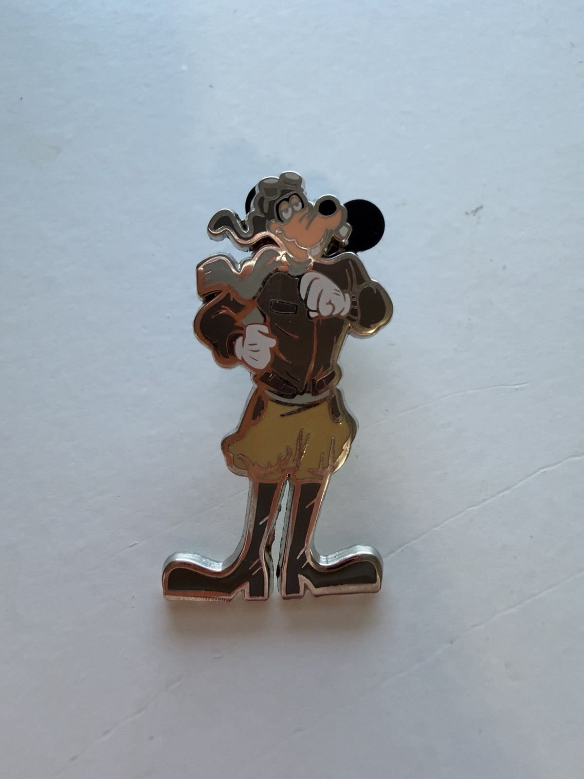 WDW Goofy aviator - Limited Release Pin