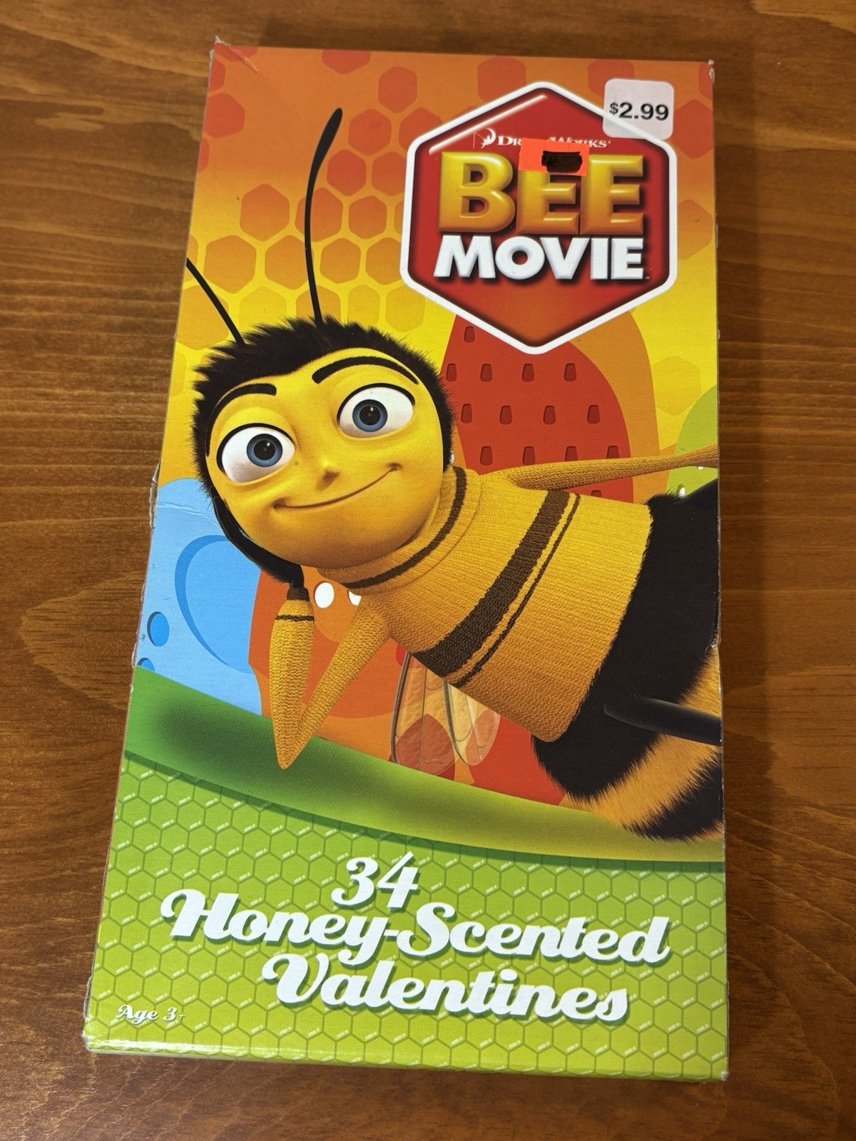 VTG Dreamworks Bee Movie 34 Honey-Scented Valentines Exchange Cards. 2007 NOS