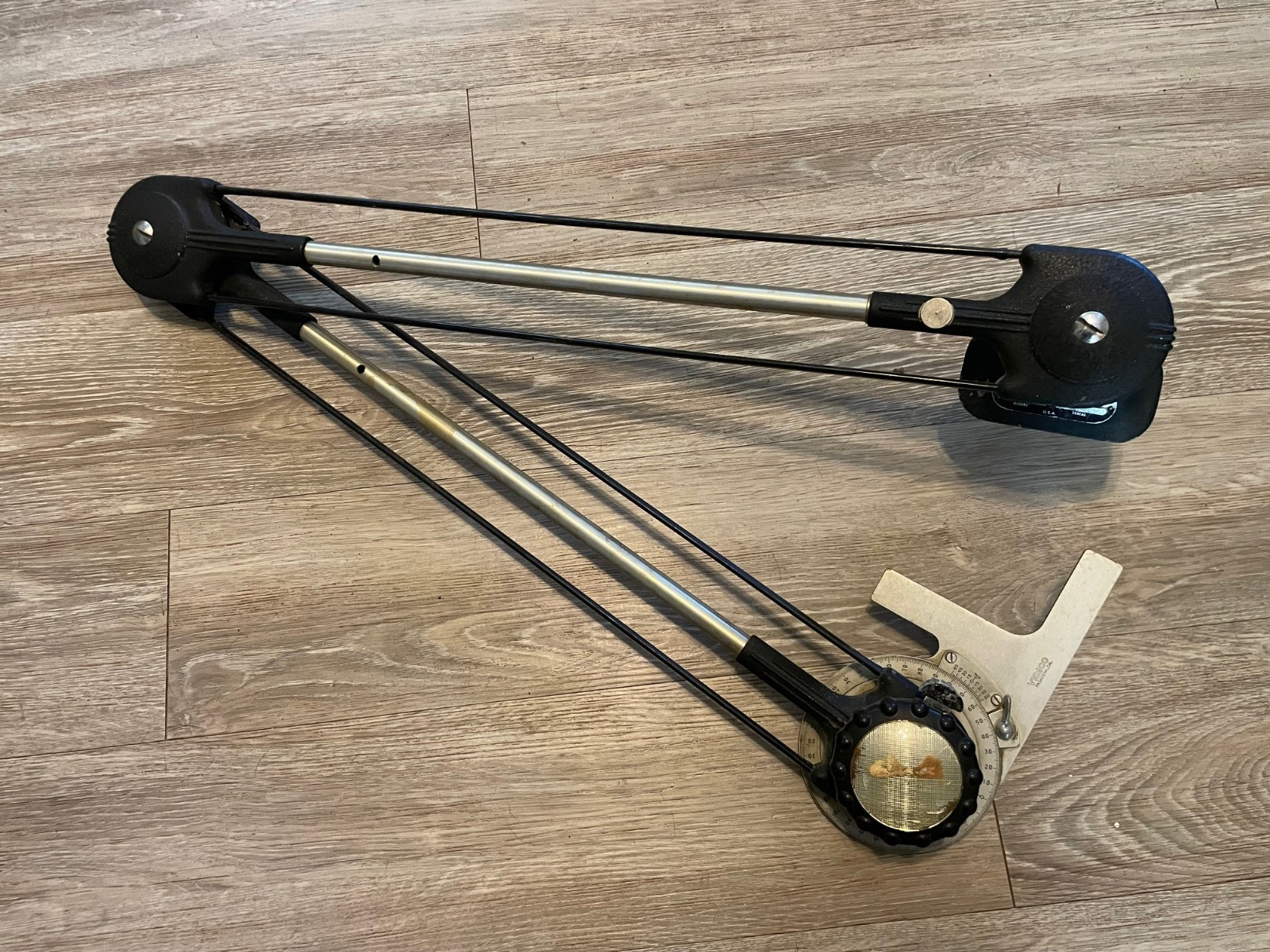 VEMCO Model 2100/4 Drafting Machine 24\