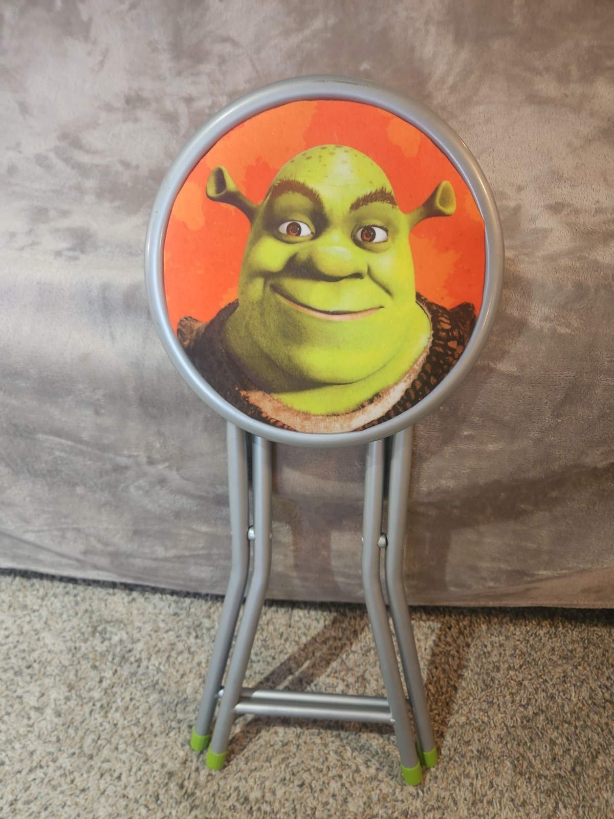 2004 Shrek Folding Stool 180lb Max Weight Dreamworks