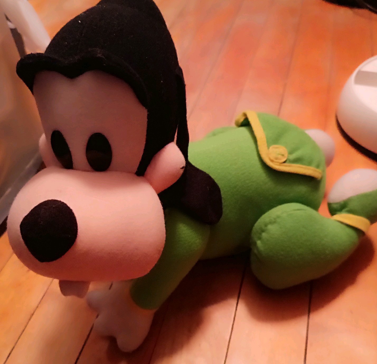 Vintage 1995 Disney Mattel Touch 'n Crawl Baby Goofy Plush Toy WORKS