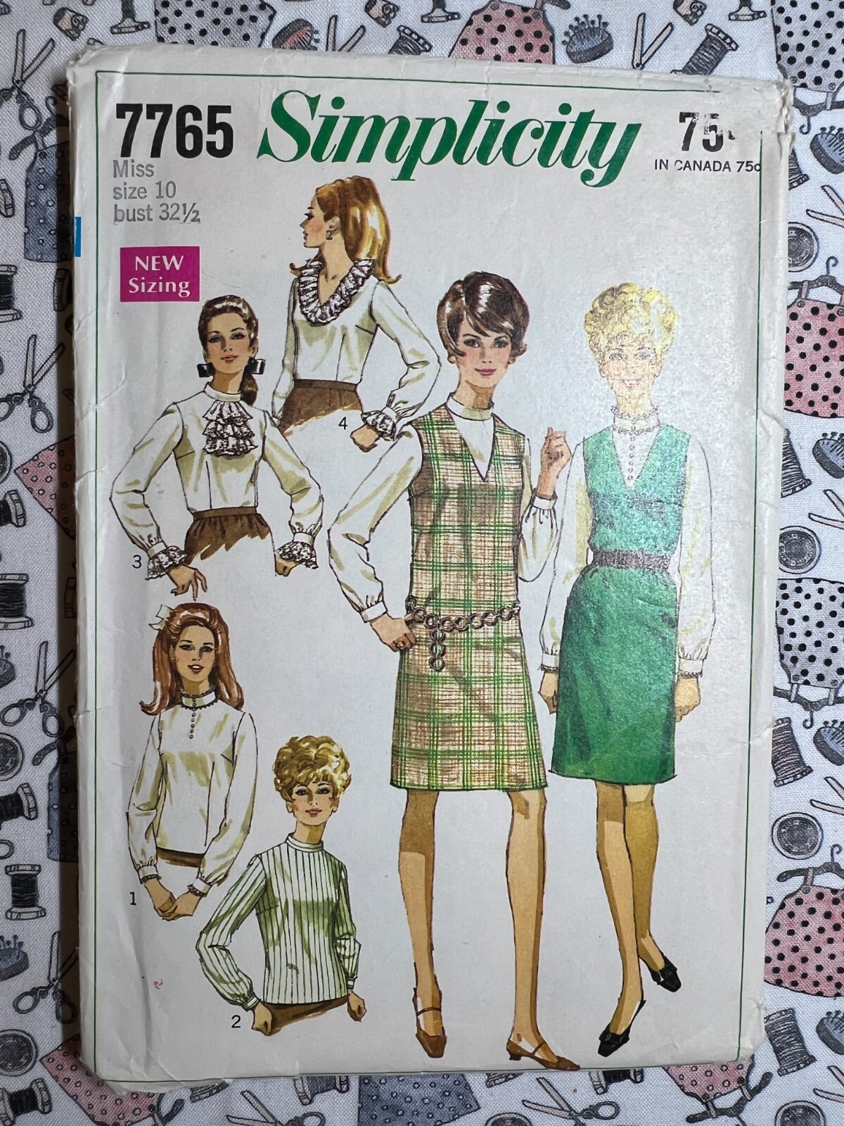 Simplicity Pattern 7765 Misses Jumper, Blouses Size 10 Bust 32-1/2 Cut Complete