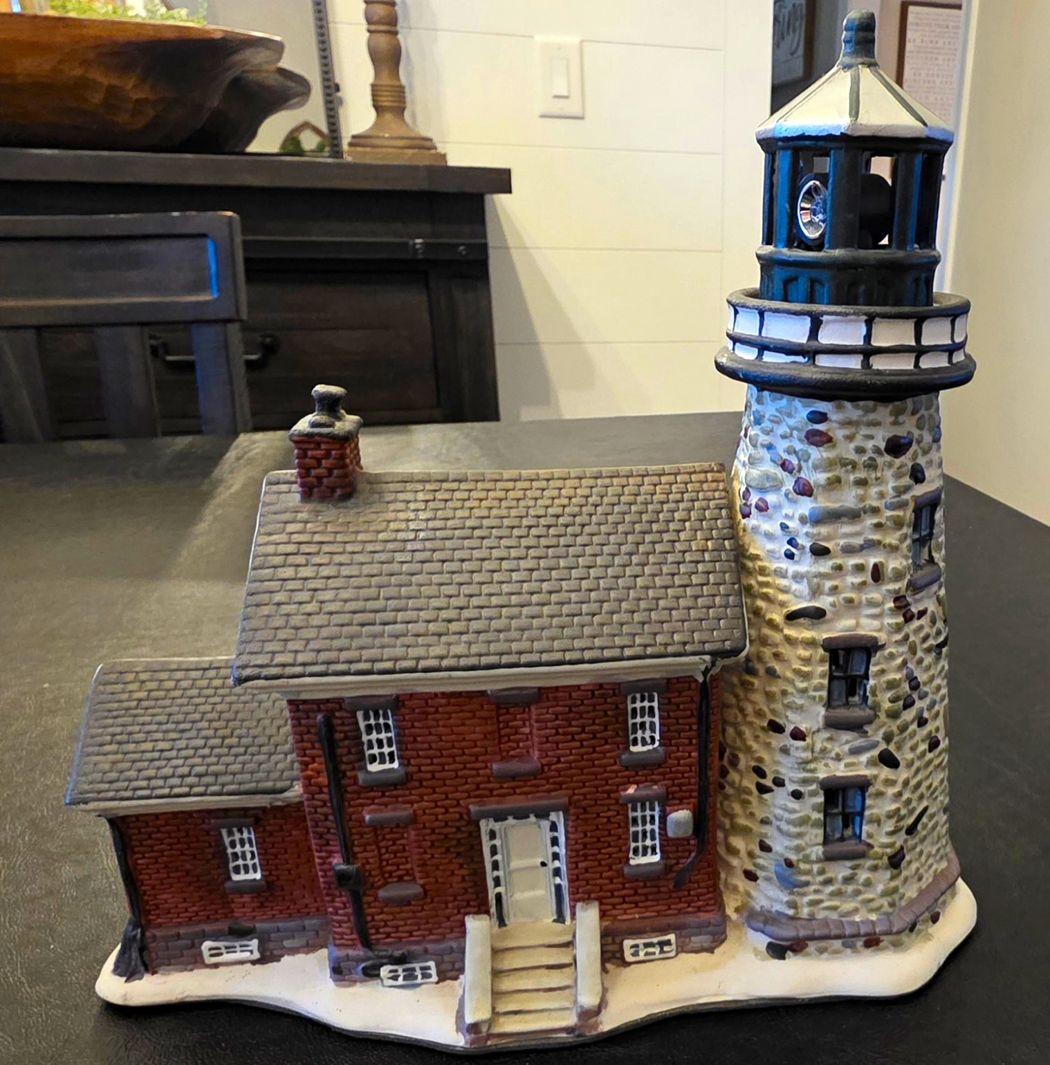 Charlotte-Genesee Lighthouse 2007 Blue Waters Rotating Lighted Ceramic Official