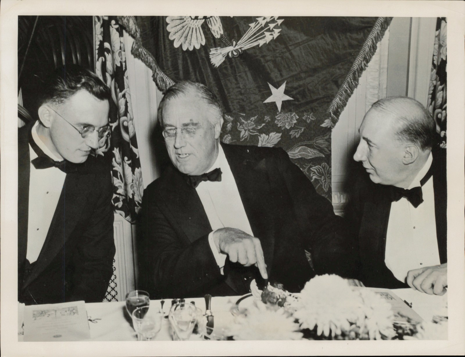 1938  Press Photo President Franklin Roosevelt at National Press Club Dinner