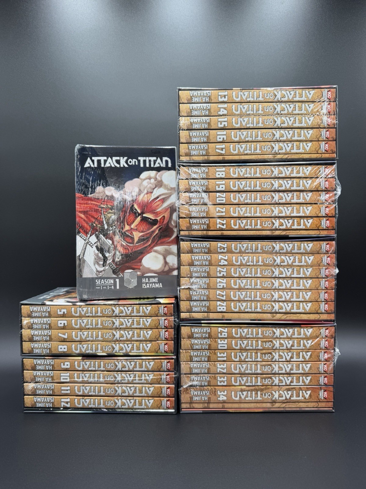 Attack on Titan Manga Box Set Volumes (Volumes 1-34 Sealed )