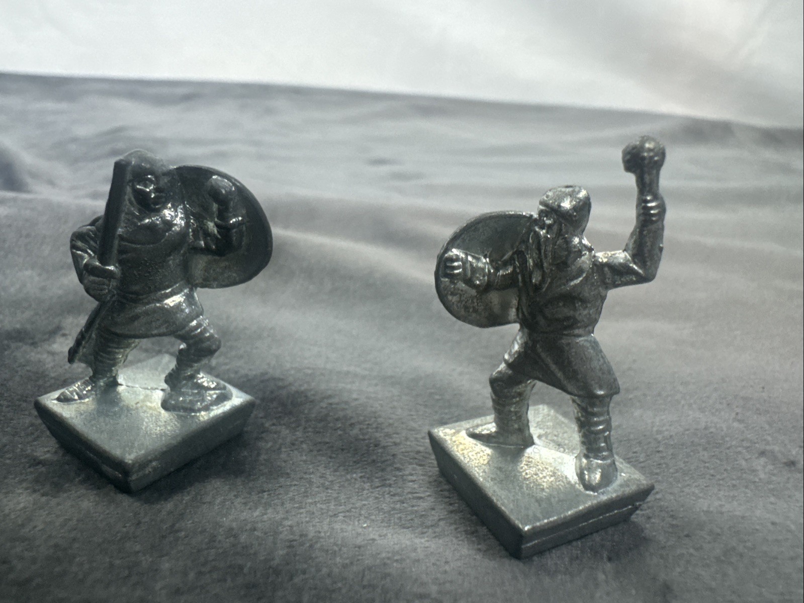 Mattel Dungeons & Dragons Computer Labyrinth Game Warrior Lot Of 2 3519 & 3189