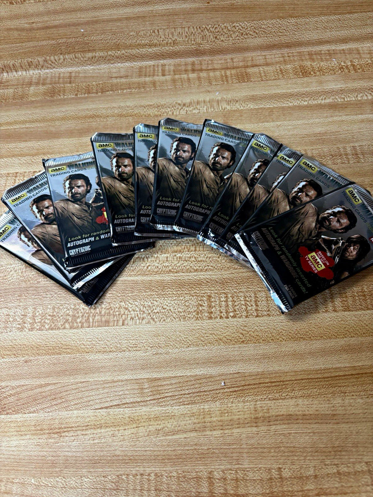 Cryptozoic The Walking Dead Season Three Part 2 Retail Pack 12 Packs 5 Cards