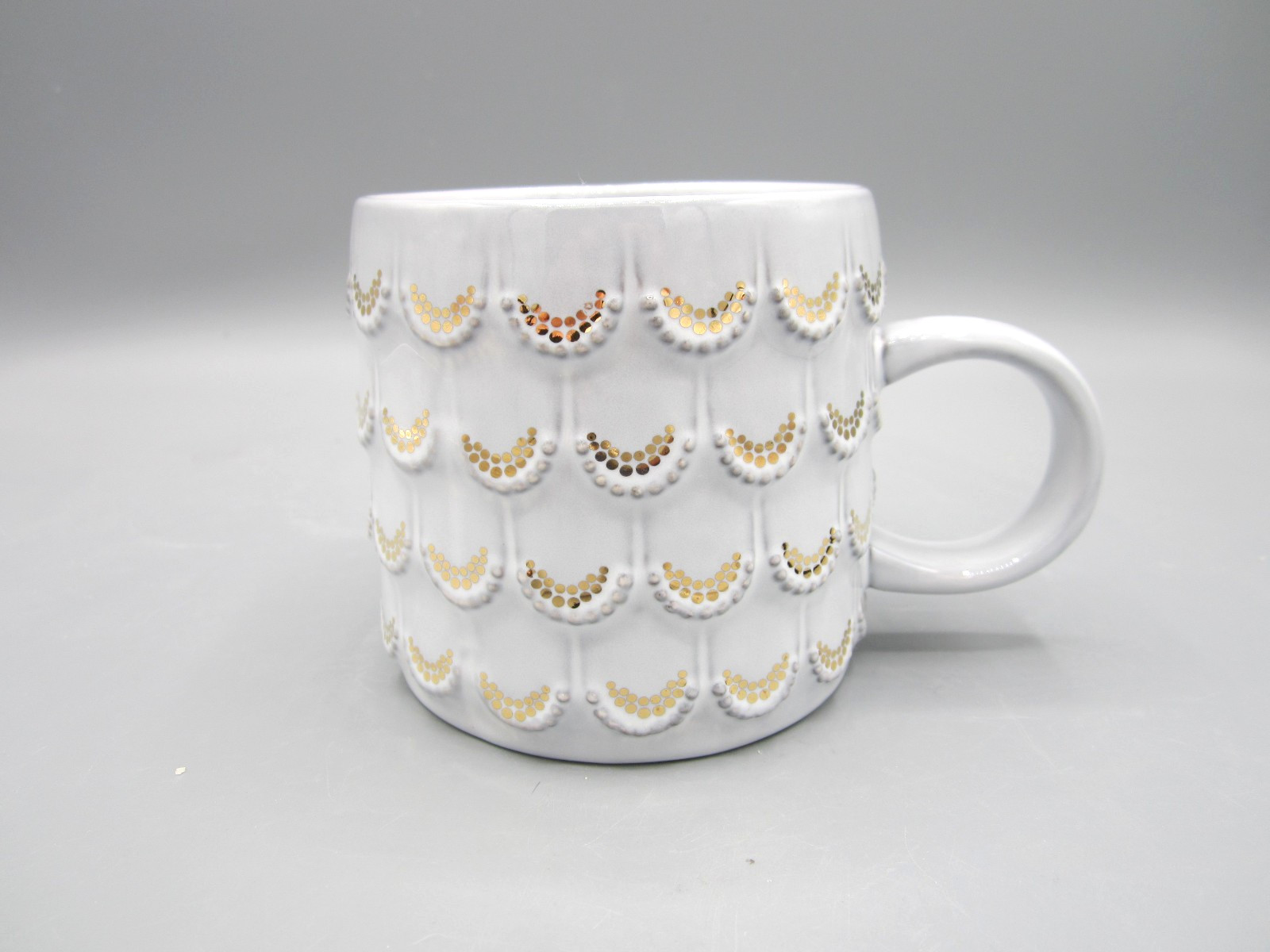 Starbucks Gray Embossed Siren\'s Scalloped Scales Tea Coffee Mug 10 oz 2016 (113)