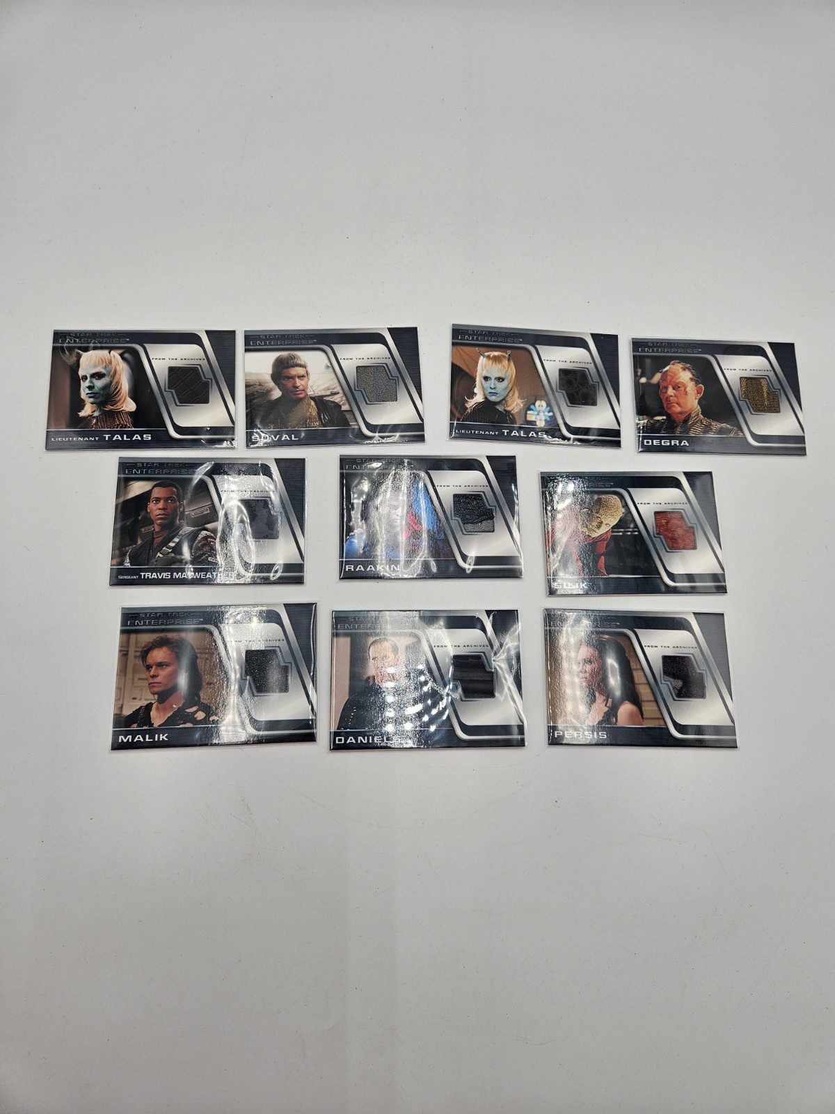 Lot Of 10 2005 Rittenhouse Star Trek Enterprise Season 4 Costume Cards