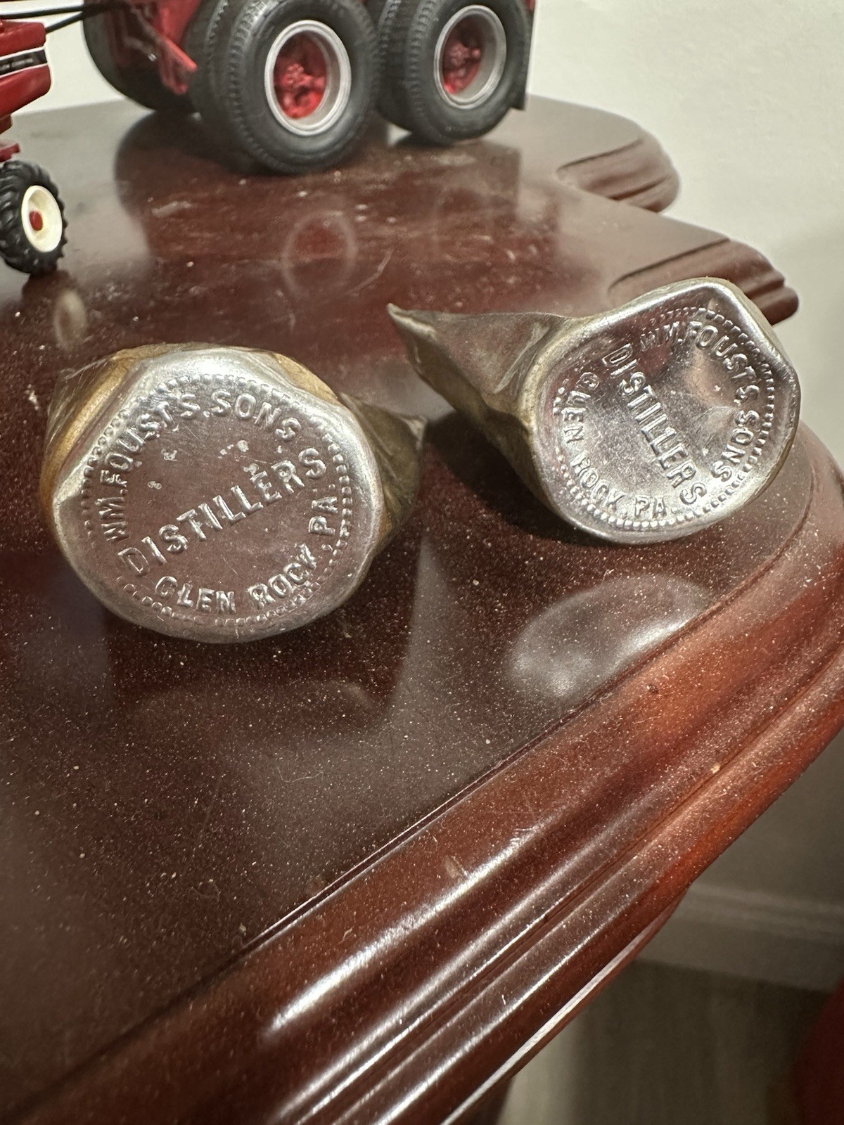 William Foust Distillers Metal Bottle Caps Glen Rock, Pa Vintage Rare