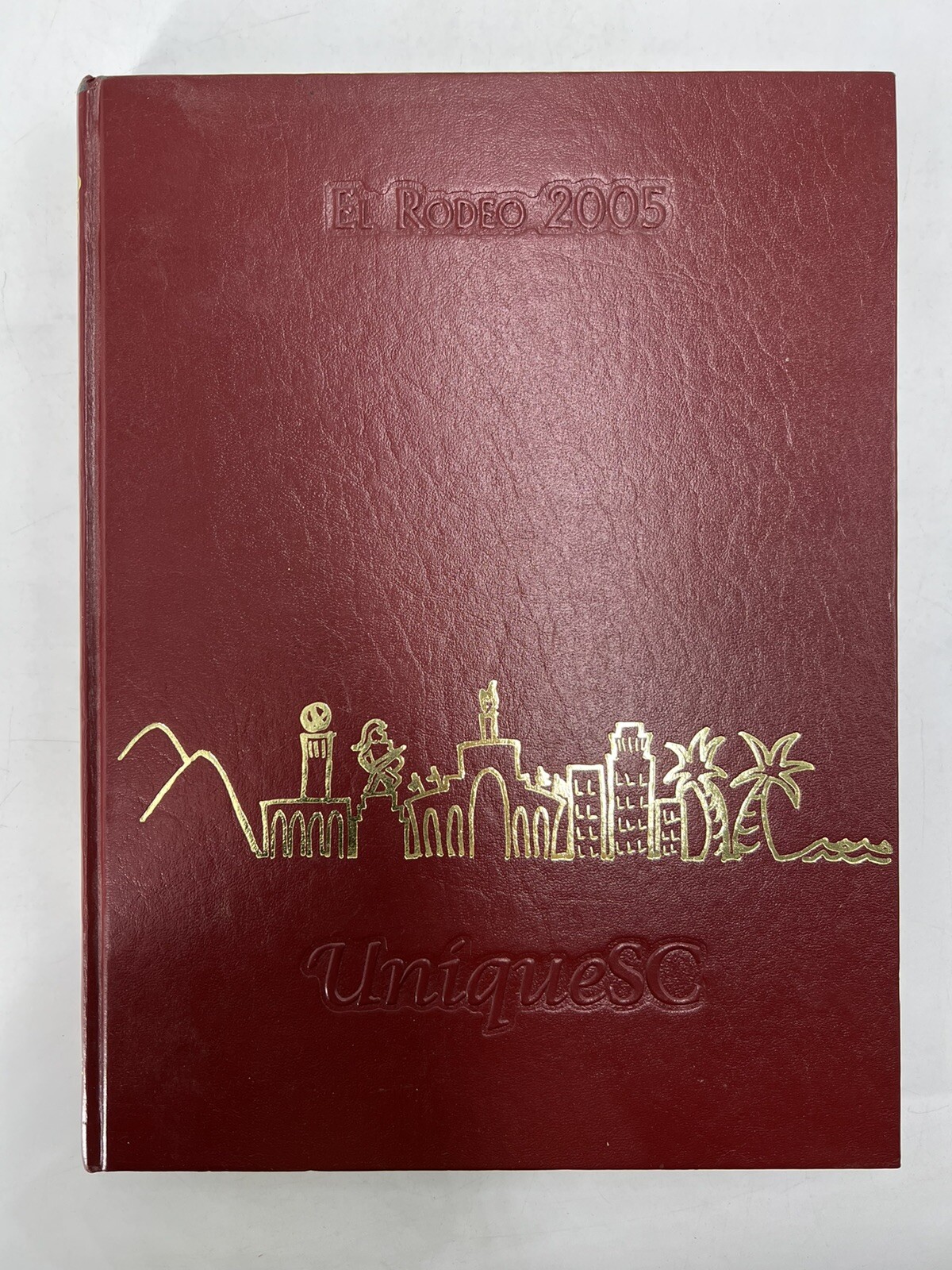 UniqueSC • El Rodeo • 2005 •USC Yearbook VOLUME 100 • REGGIE BUSH