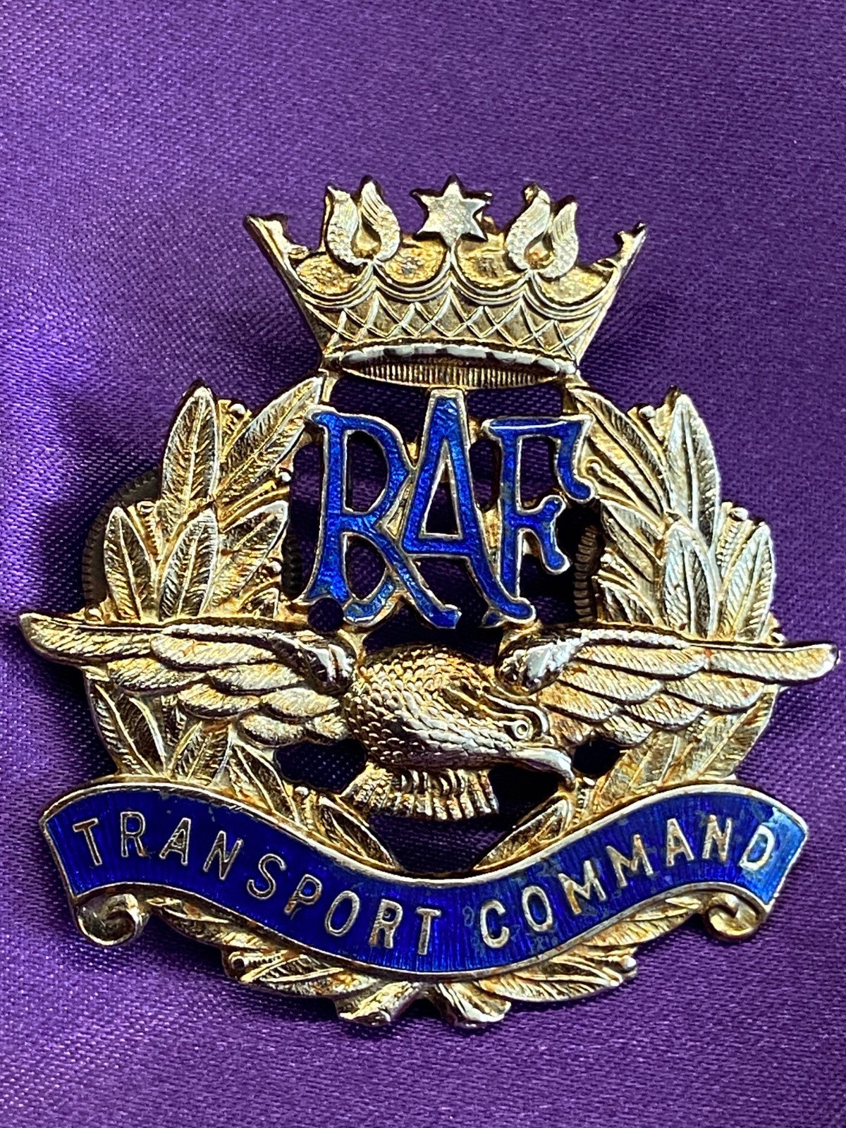 Genuine Rare WW2 RAF Transport Command WM Enamel Cap Badge w/screw fixing