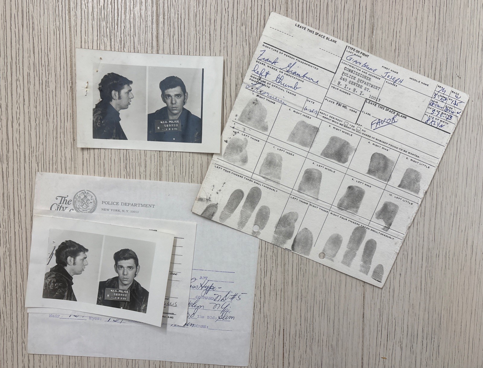 Vintage 1970s NYPD Mugshot And Fingerprint Arrest Card Italian Mafia Mobster