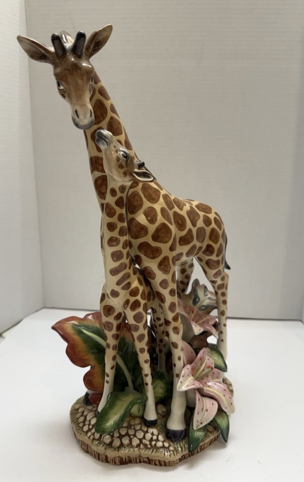 Vintage Fitz & Floyd Mother Baby Giraffe Figurine Statue With Pink Lilies 15”