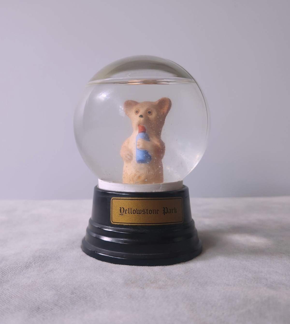 Rare 1960s Vintage Yellowstone National Park Snow Globe Cute Bear w/ Baby Bottle