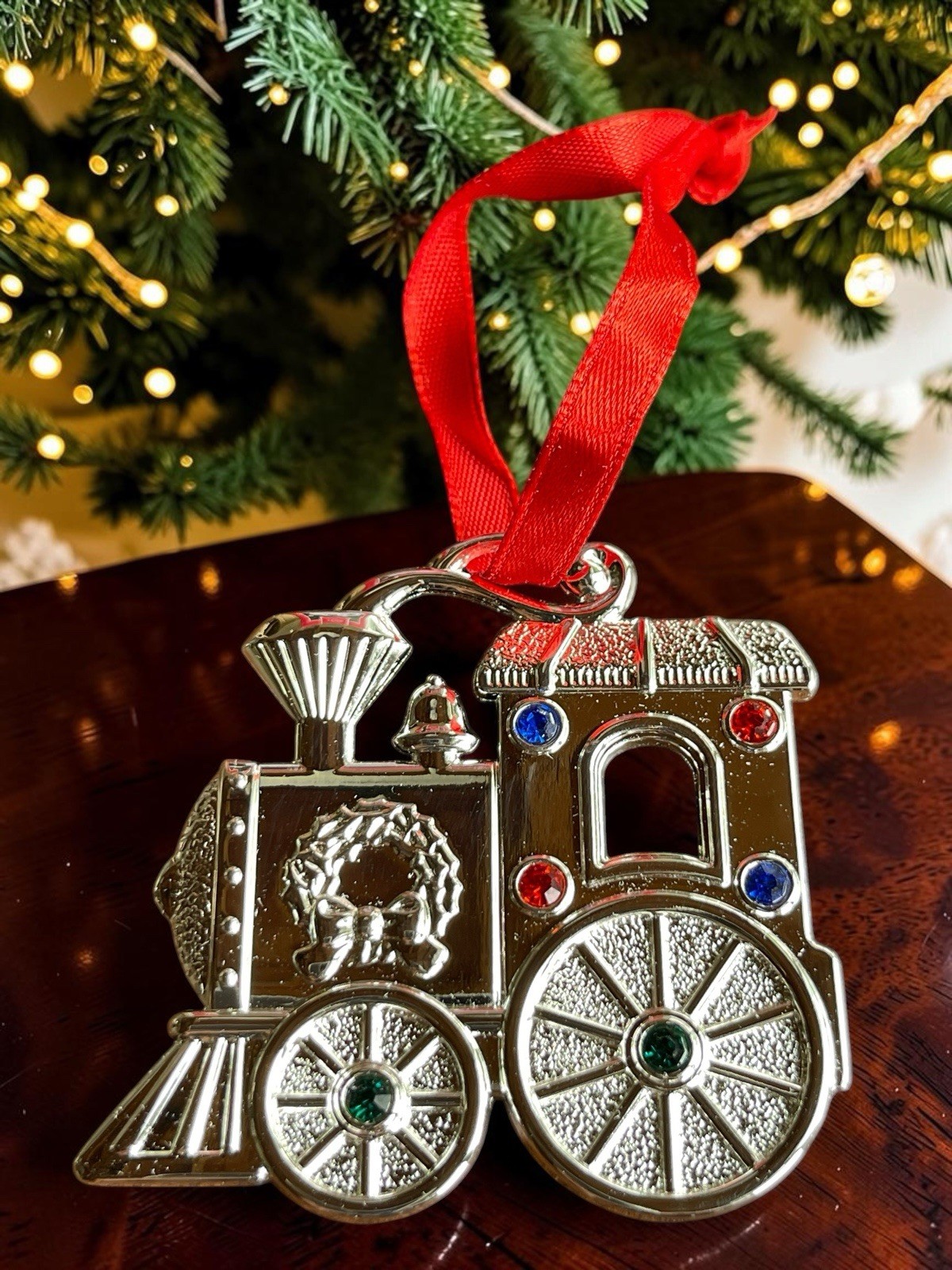 1994 Lenox Seasonal Gems Silver 2.75\