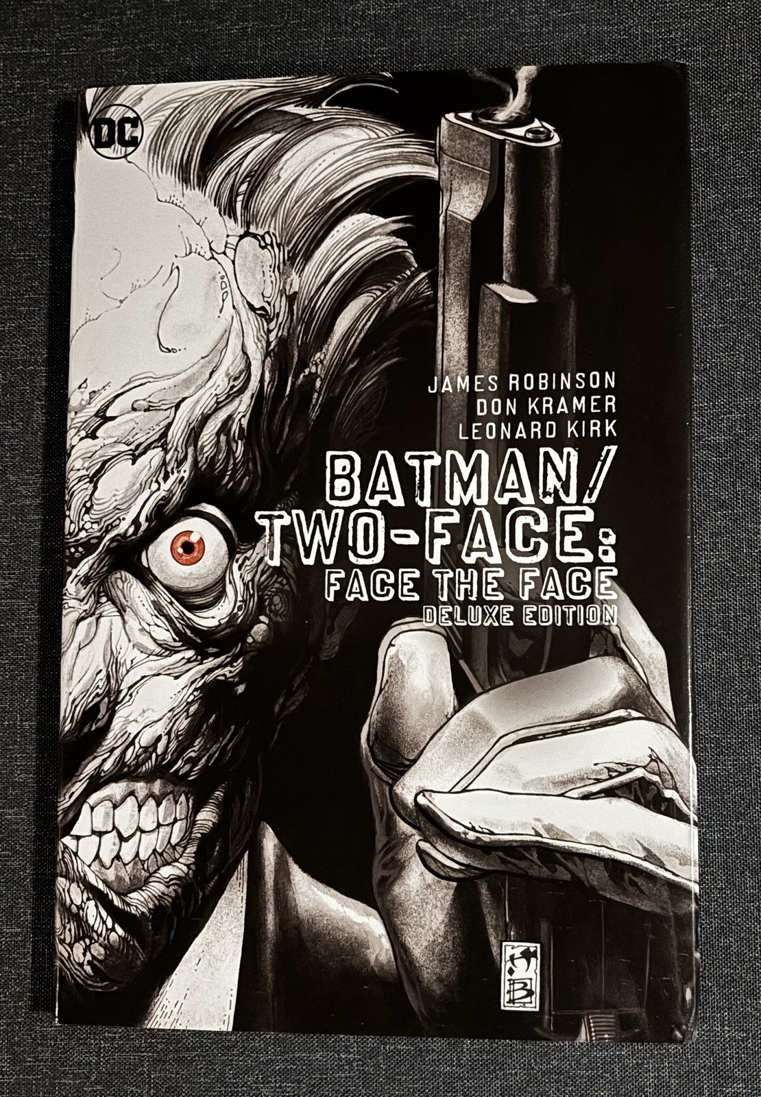 BATMAN / TWO-FACE: Face the Face Deluxe Edition (DC Comics 2017) Hardcover
