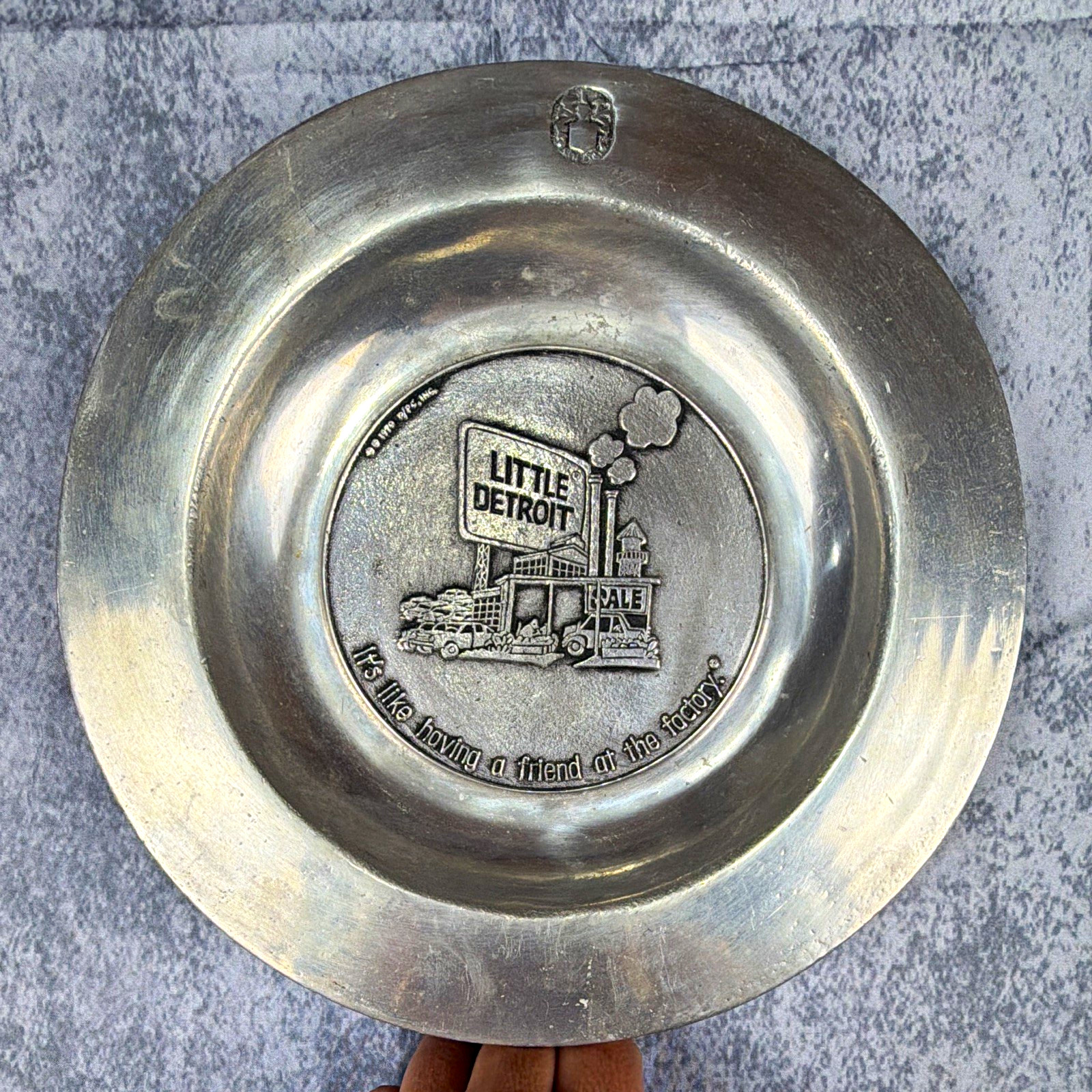 Vintage Wilton RWP Little Detroit Advertising Plate Columbia PA Armetale Auto