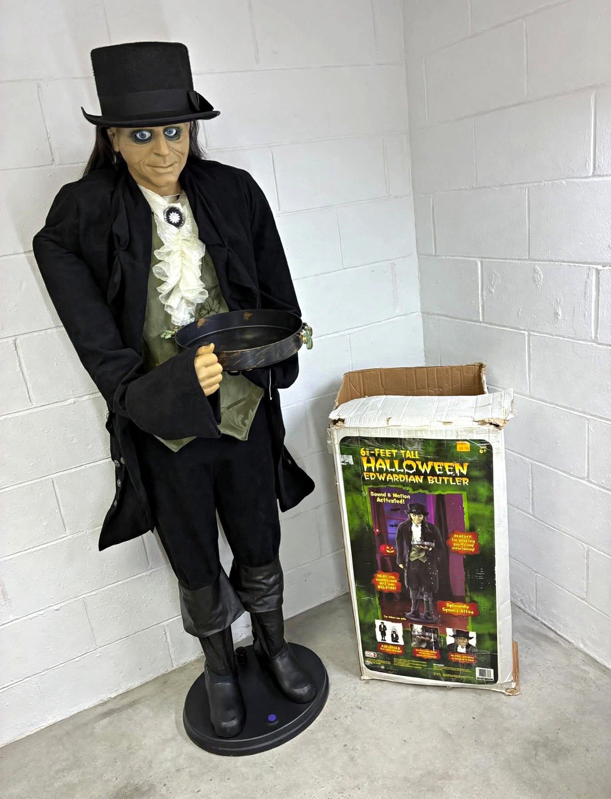 Gemmy 6 Ft Halloween Edwardian Butler Sound & Motion Activated Animated Prop EUC