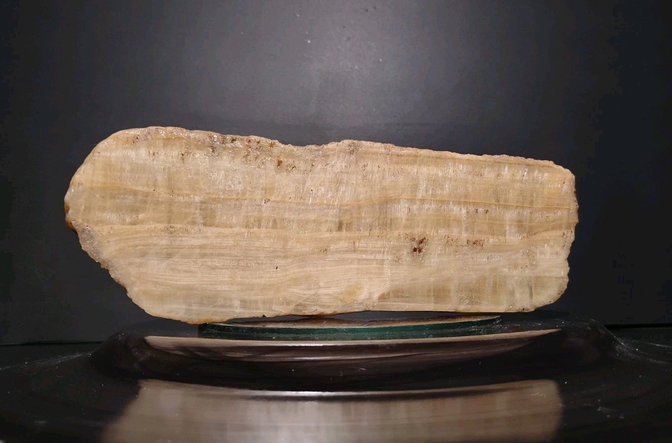 Fluorescent & Phosphorescent Travertine ( Cave Calcite & Aragonite)