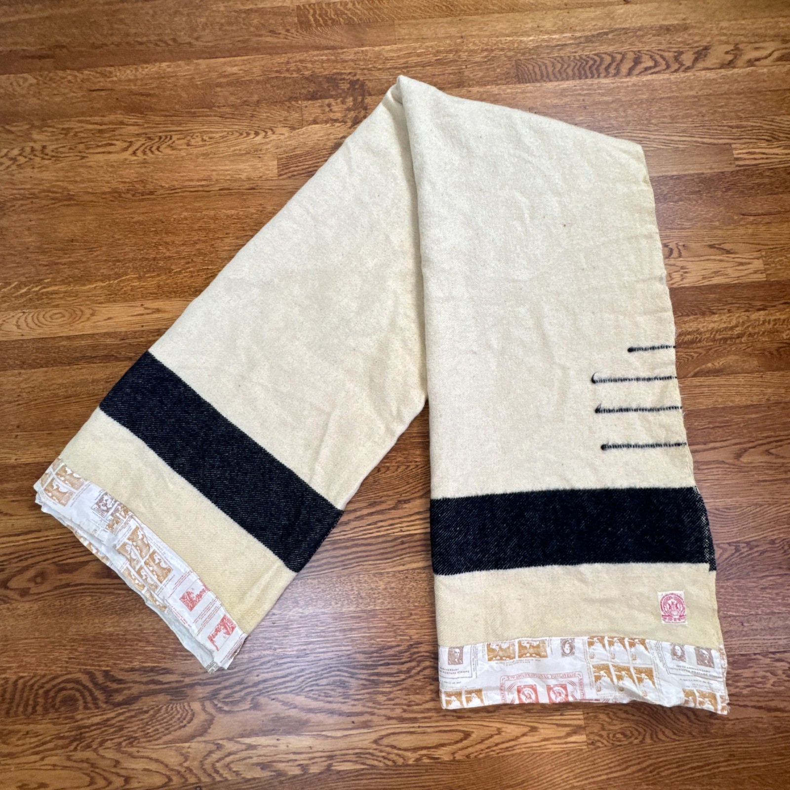 Vintage Hudson\'s Bay 3.5 Point Wool Blanket Cream Black Stripe Twin AS IS READ