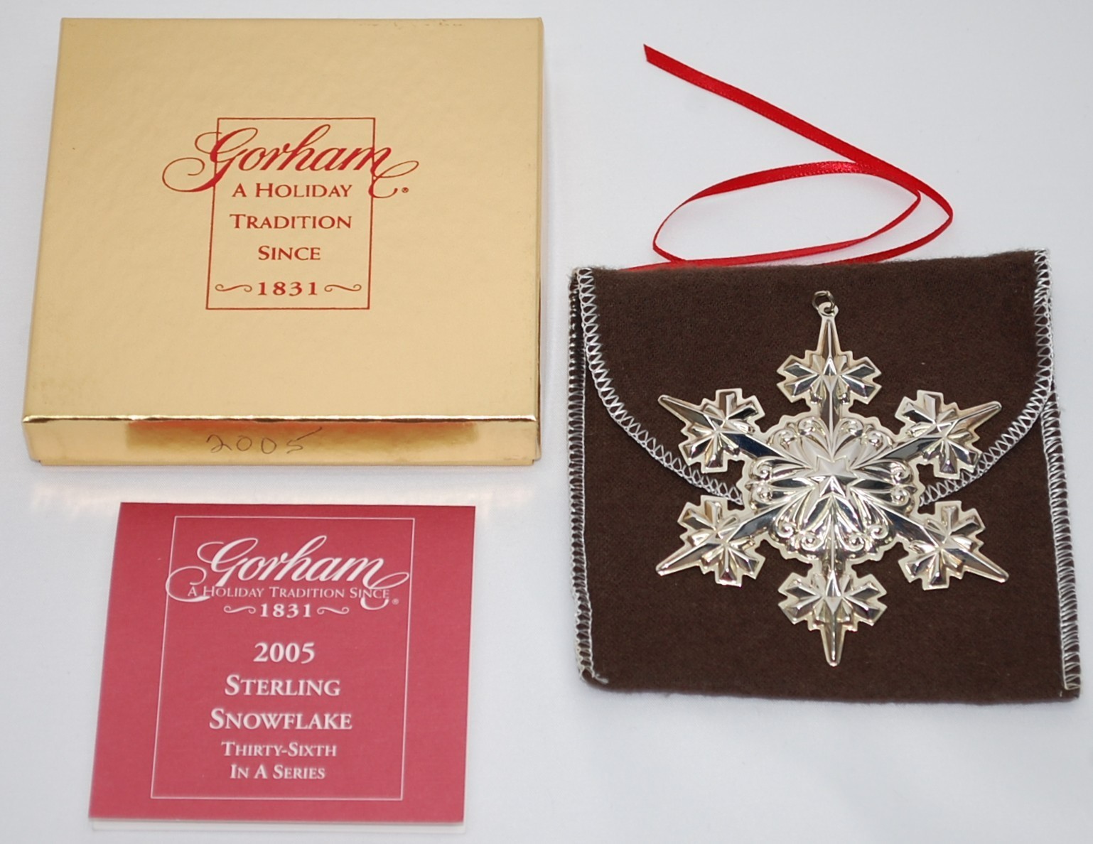 2005 Gorham Sterling Annual Christmas Snowflake Ornament w/ Box & paper