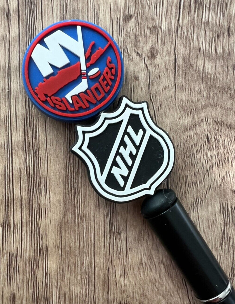 Sports Handmade beaded pens.  Hockey. Collect, gifts, gift basket filler
