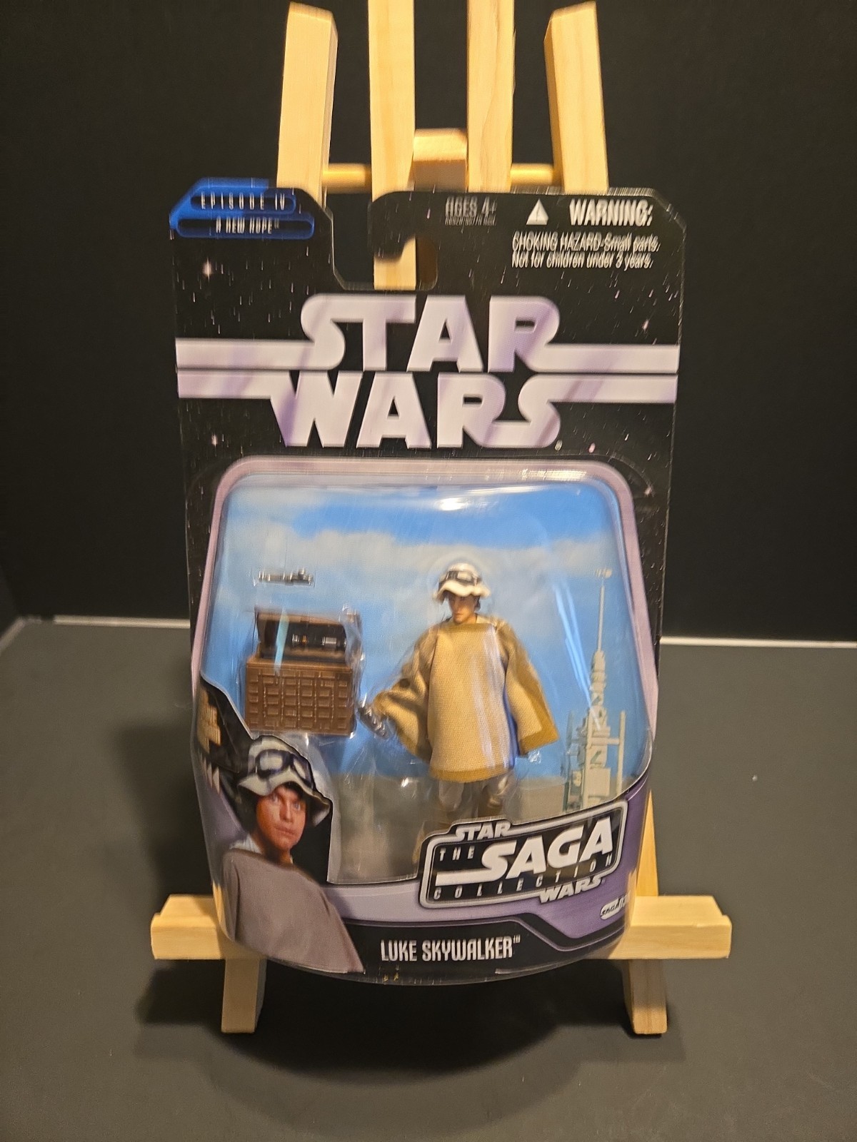 Hasbro Star Wars The Saga Collection Luke Skywalker Action Figure #36 & Hologram