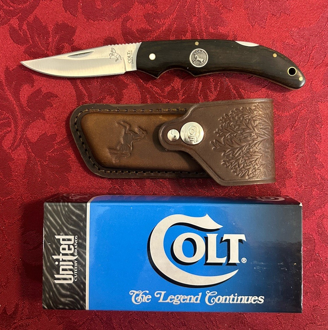 Vintage Colt Firearms Ridge Runner Pocket Knife CT16 New In Box