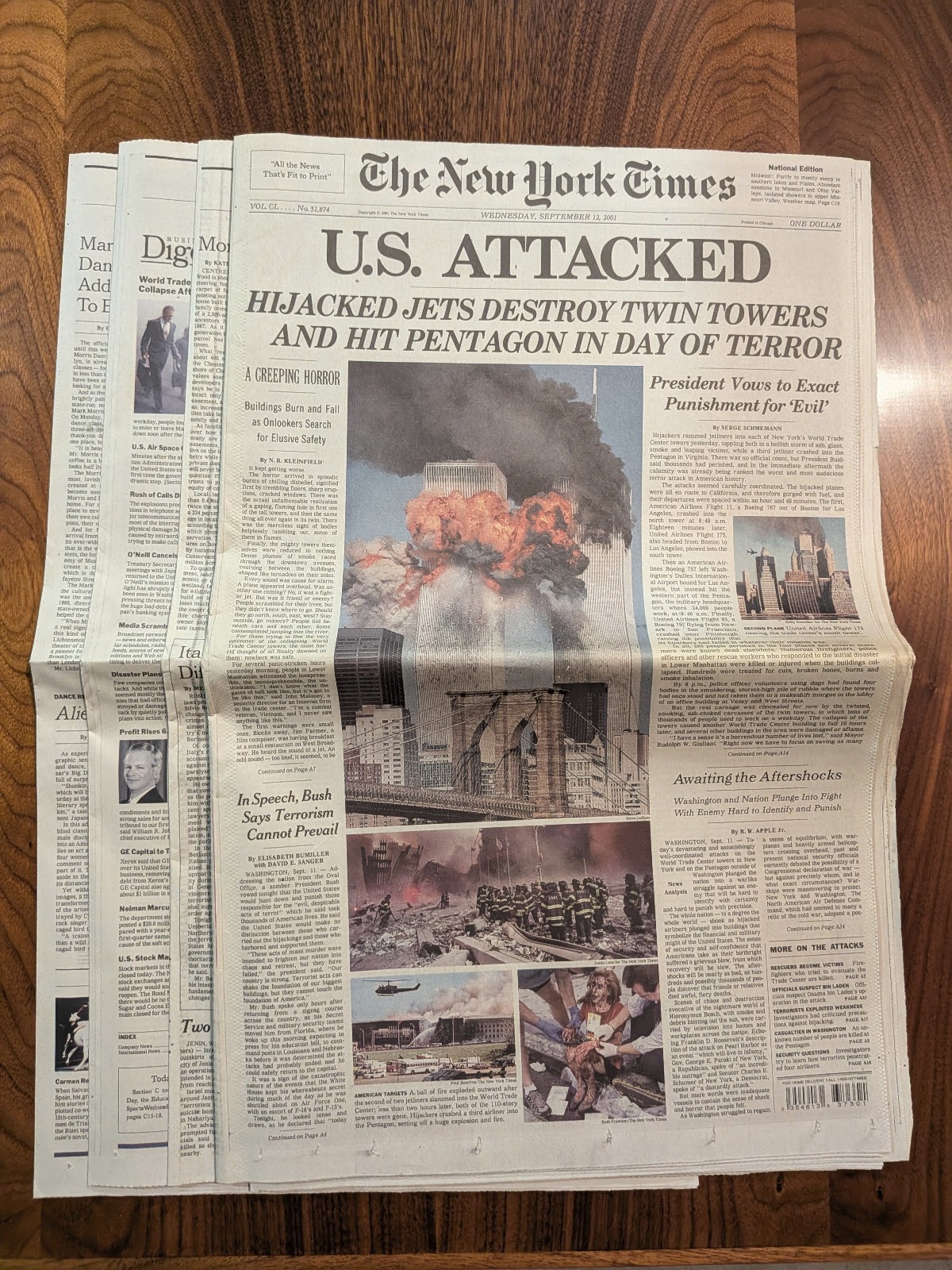 Original 9/11 Newspaper Lot–Kalamazoo Gazette Extras+NY Times+USA Today+Chi trib