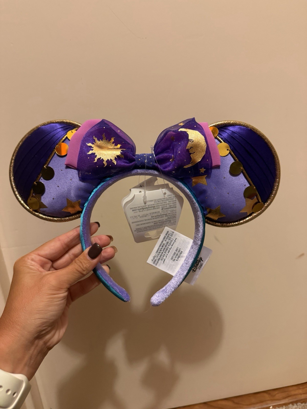 Disney D23 2026 Hunchback Notre Dame 30th Esmeralda Minnie Ears Headband