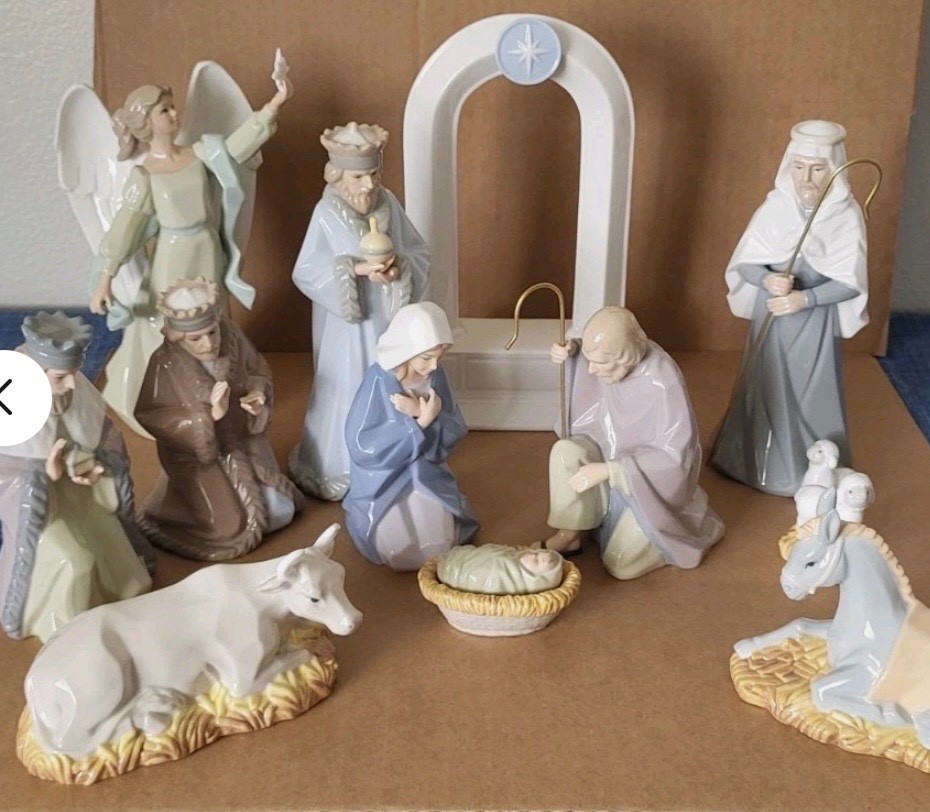 Vintage 1988 Hallmark Miniatures Nativity Figurine Set 11 Pcs.  NEW
