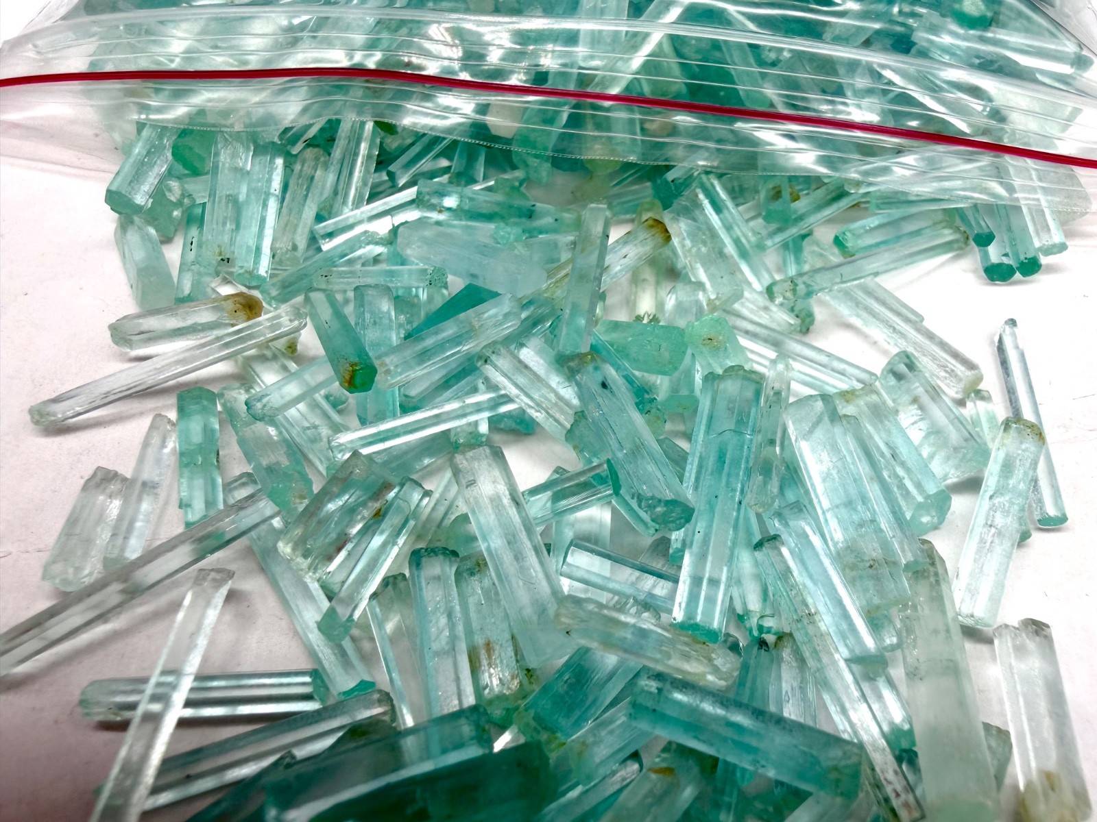 Natural Aquamarine Crystals Lot , Specimen 250 Carats @ Mineral Specimens