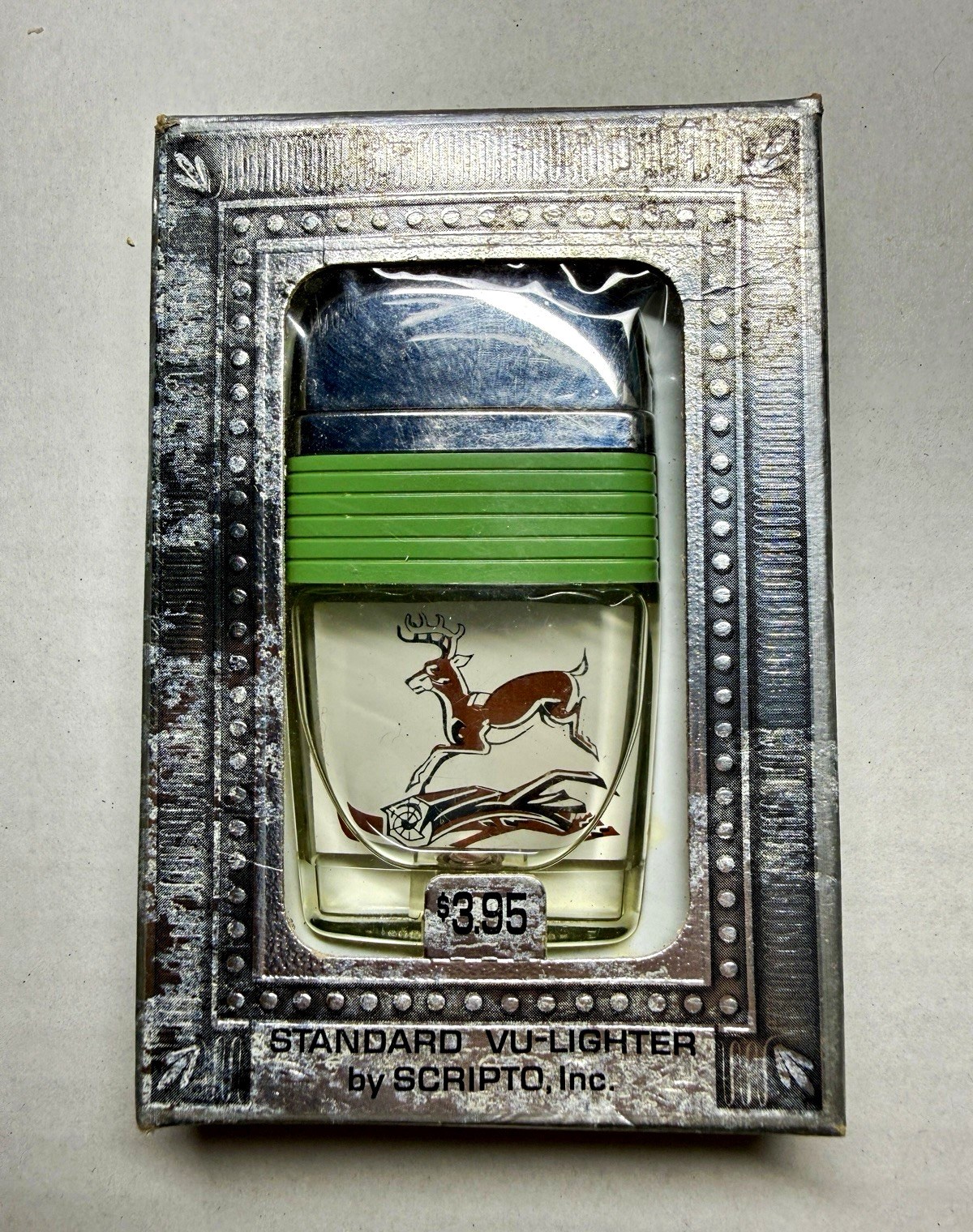 Scripto Vu-Lighter Lighter Deer Buck Hunt Design w/ Original Box Tested Working