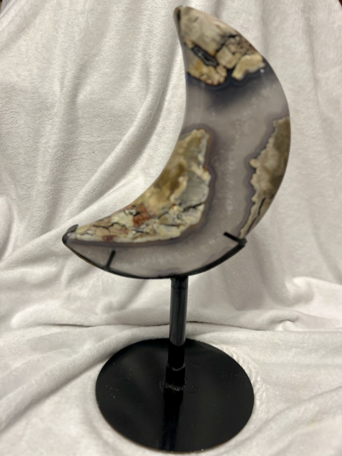 XL Druzy Volcano Agate Moon (10 1/2 in./almost 7 lbs.) Nice Strong UV Reactive