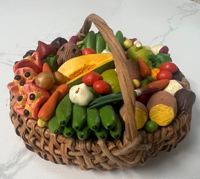 Vintage Miniature Woven Wicker basket fruits vegetable Thanksgiving 
