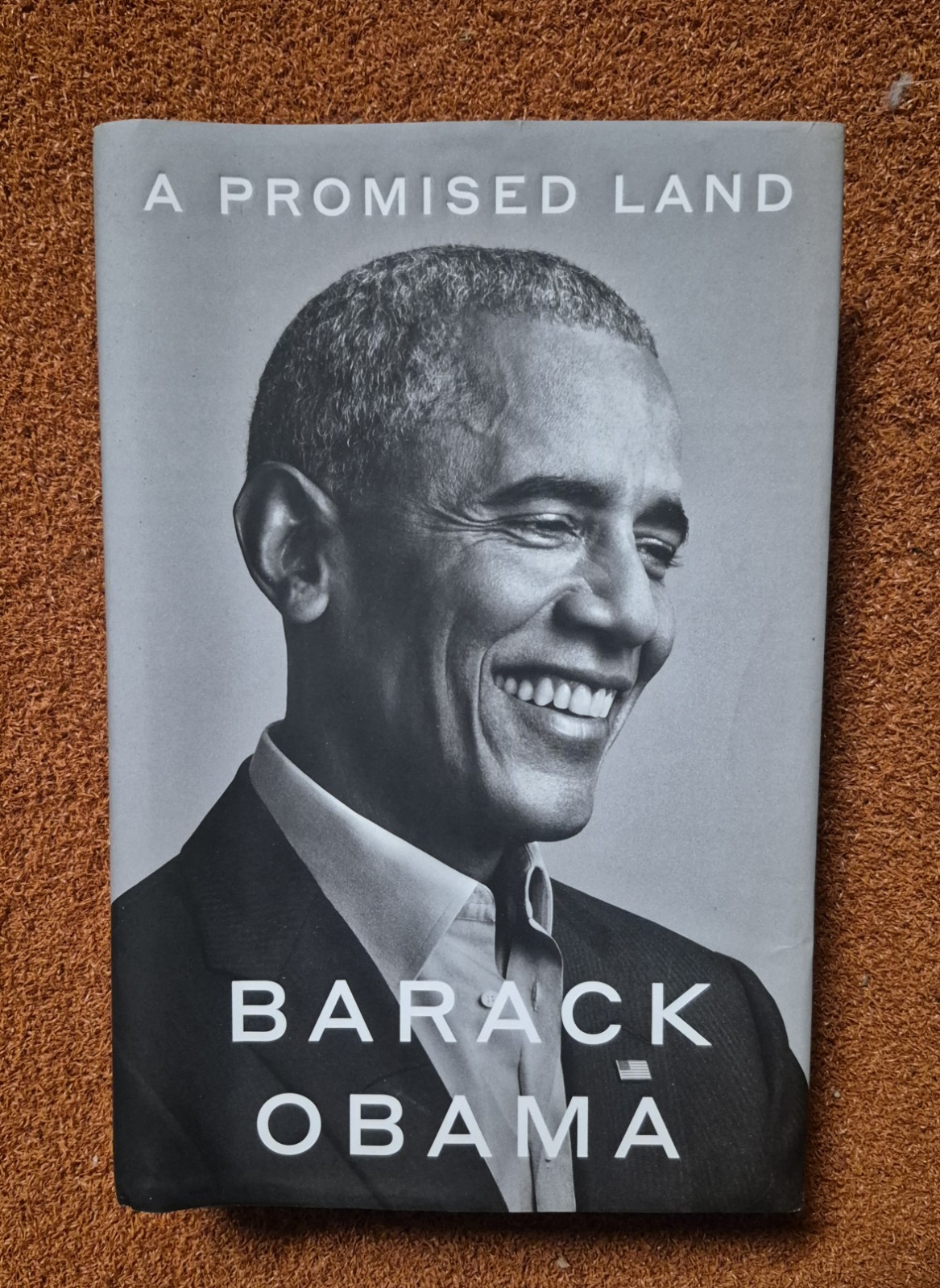 Barack Obama Signed Autographed First Edition ‘A Promised Land\' Hardcover Book